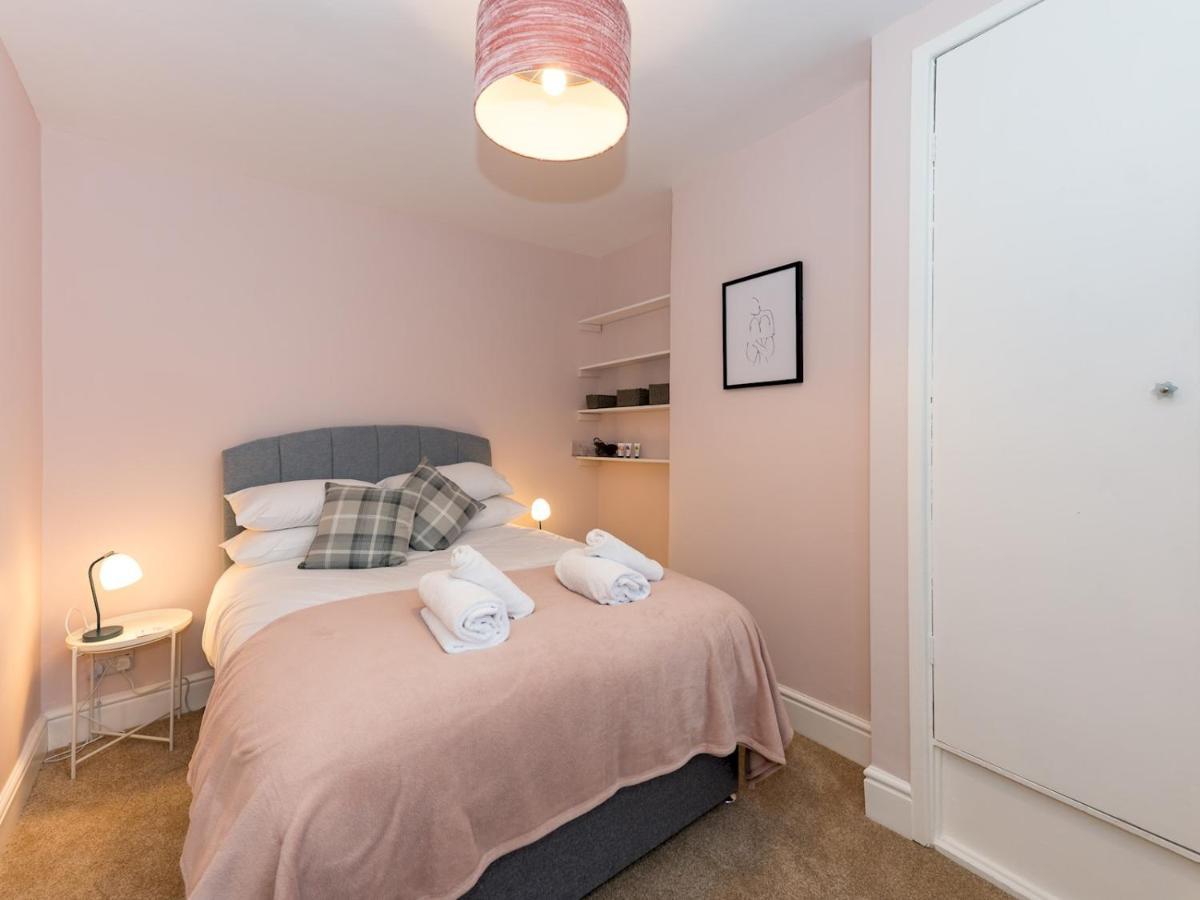 Pass The Keys 3 Storey Townhouse Shrewsbury Dış mekan fotoğraf
